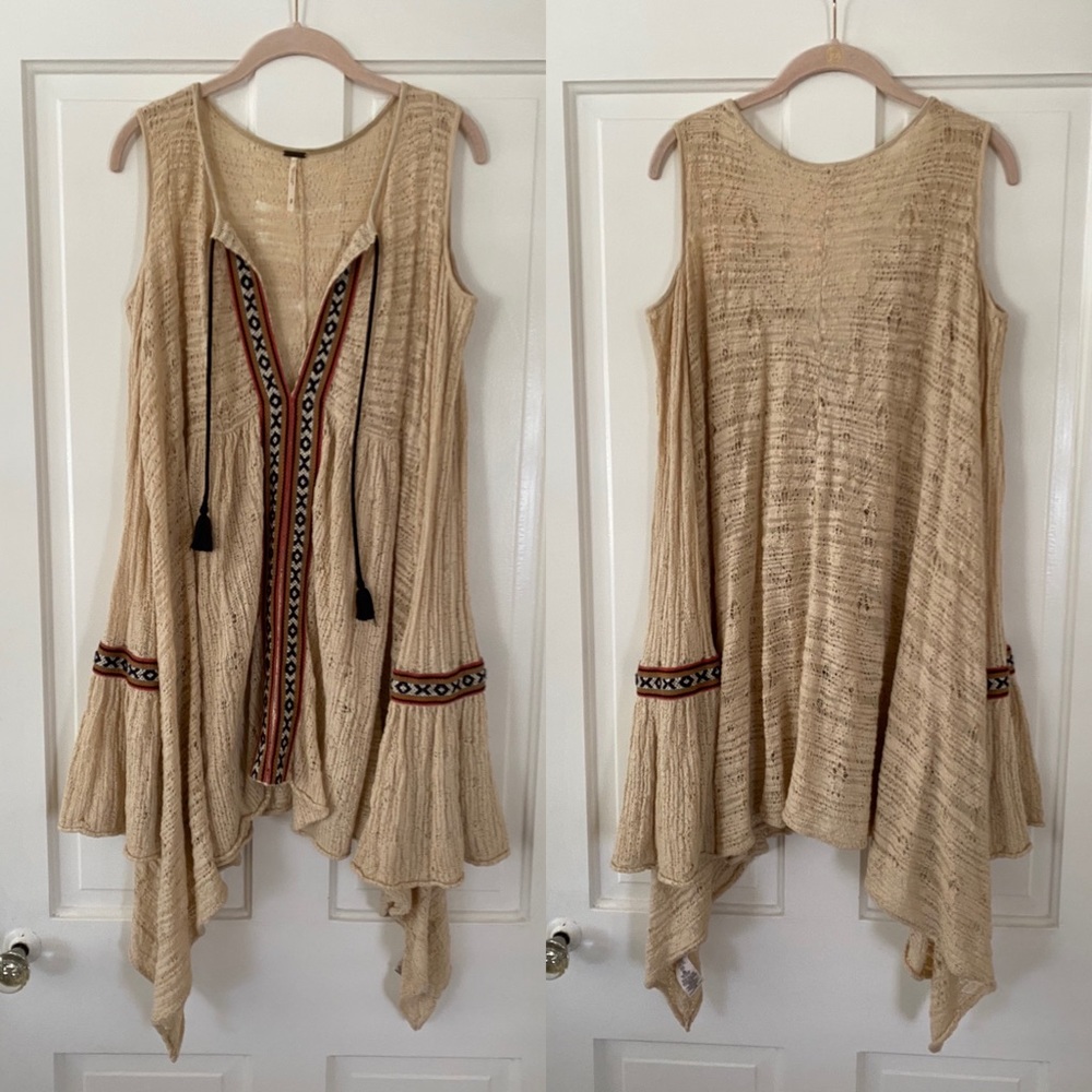 For the Love of Flowers Tunic - M